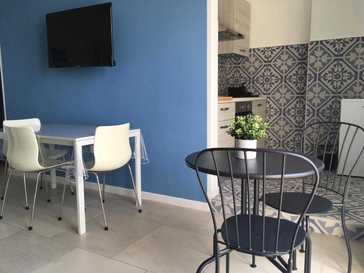 Apartamento La Dimora Delle Sirene Salerno Exterior foto